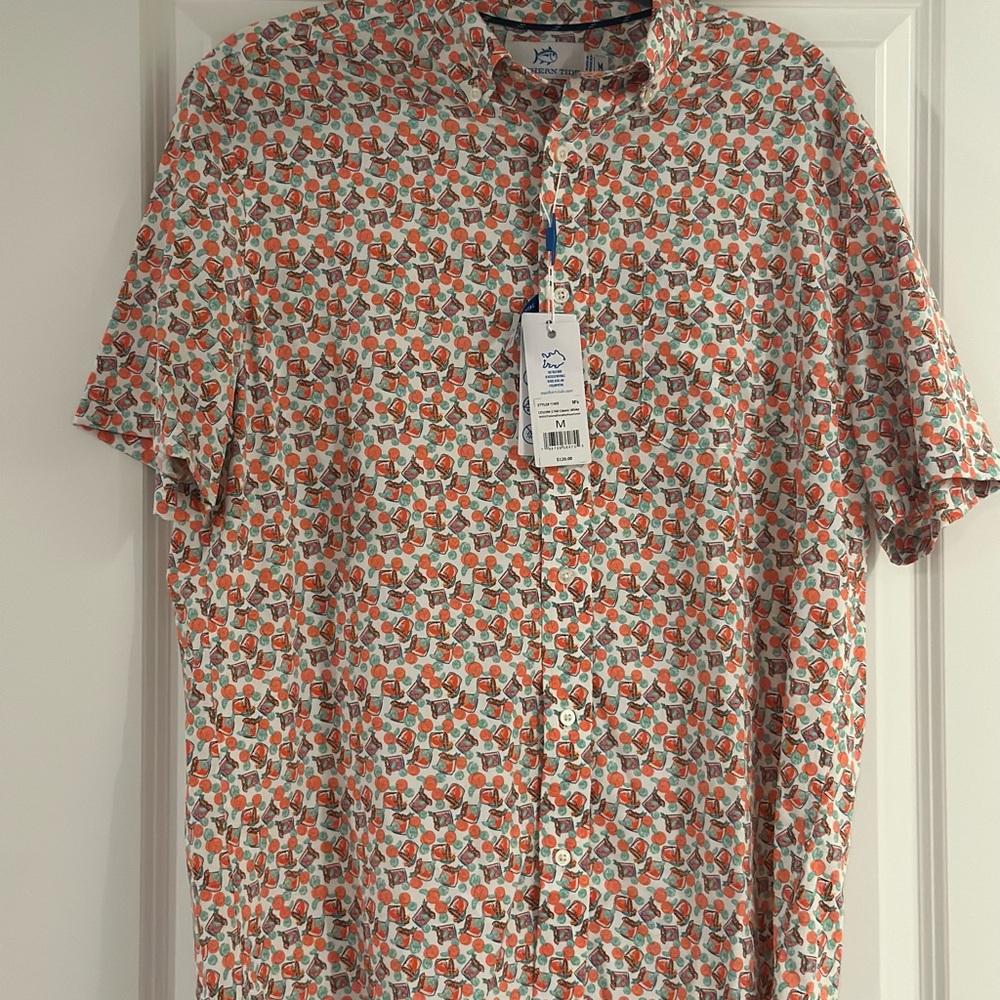 Southern Tide Men’s Short-Sleeve Button-Up Shirt in White, Orange & Green